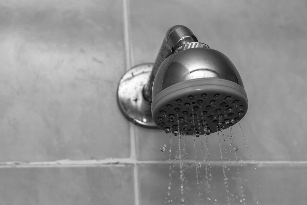 Vestiaires et douches : limiter les aérosols à risque